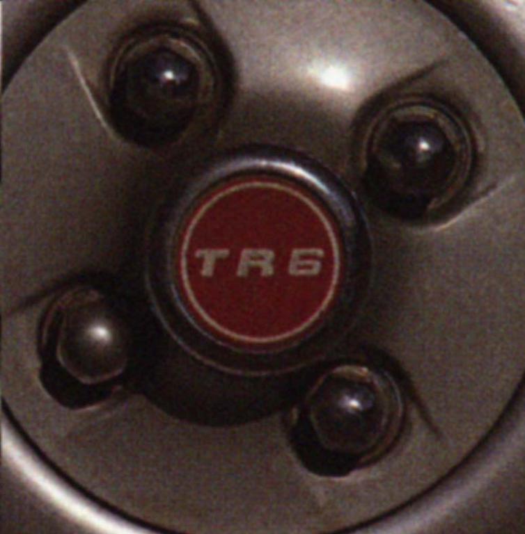 tr6hub.jpg