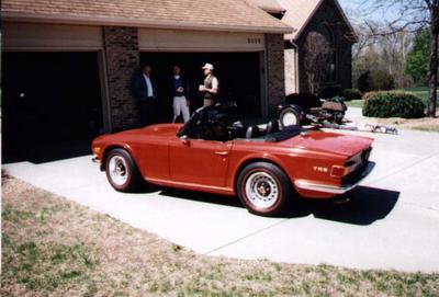 tr6red4.jpg