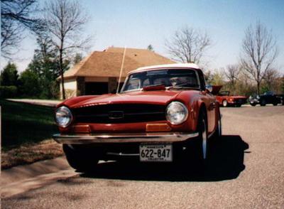 tr6redc02.jpg