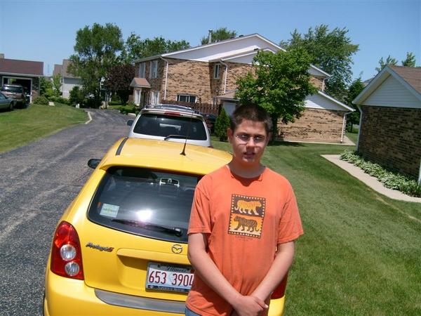 Dustin outside Dads townhouse in chicago