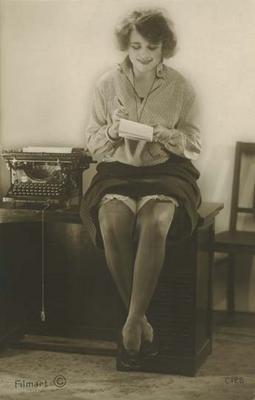 underwood3-legs-1920s.jpg