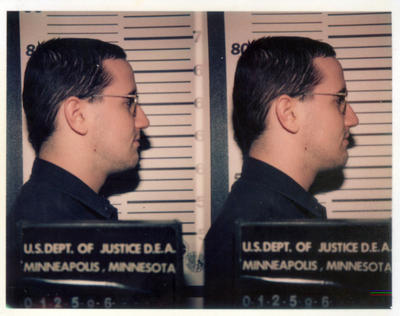 mugshot-side