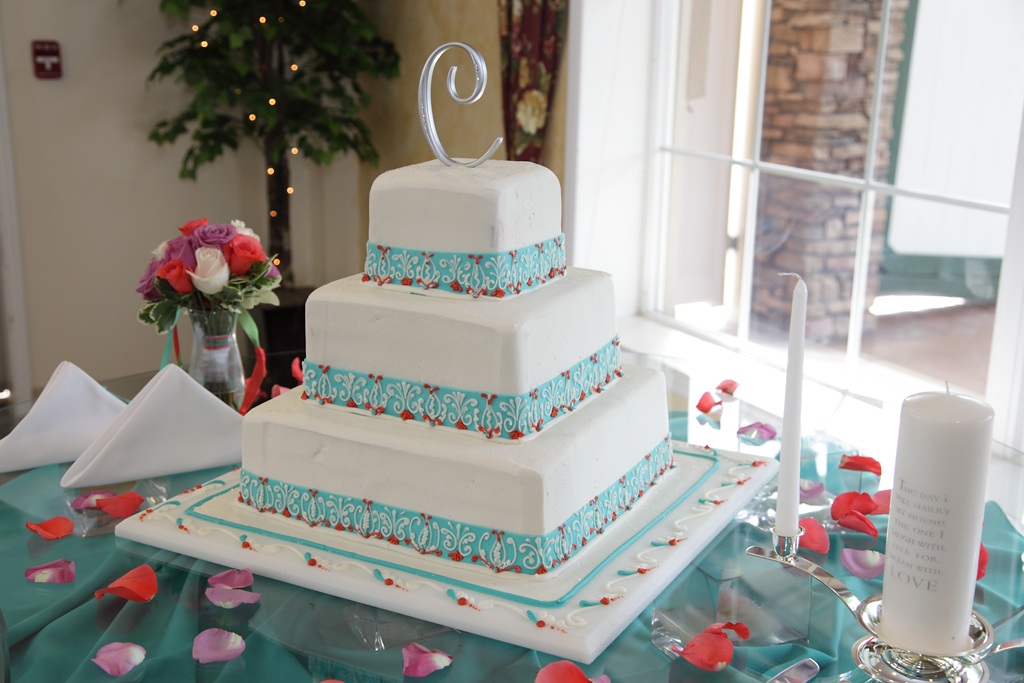 2010-07-10_1312_cake_decorations.jpg