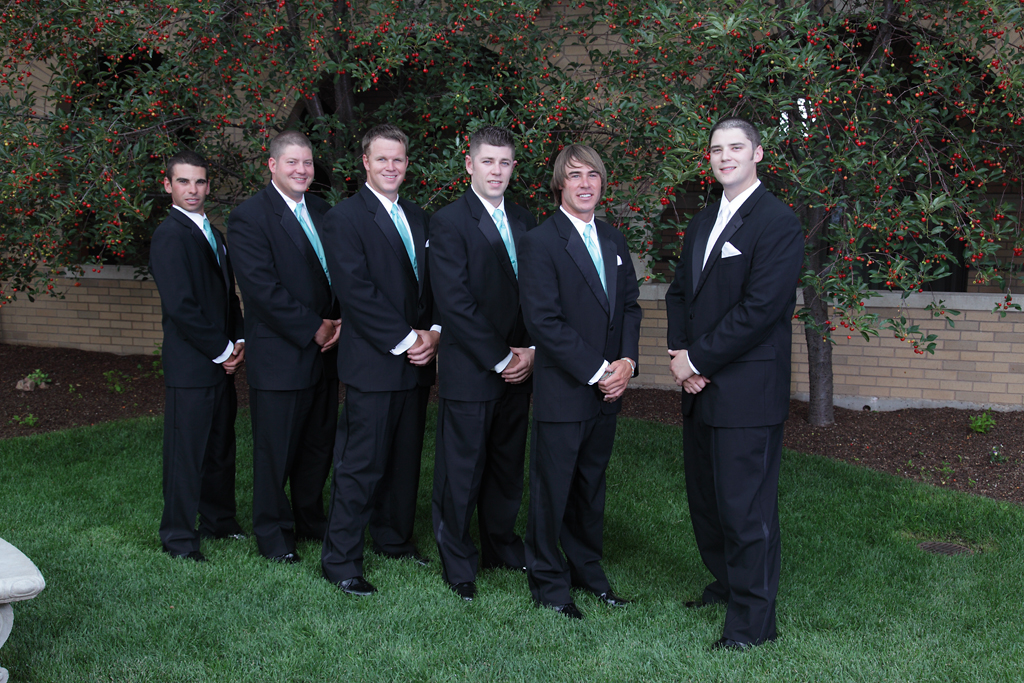 2010-07-10_0331_nathan_groomsmen.jpg